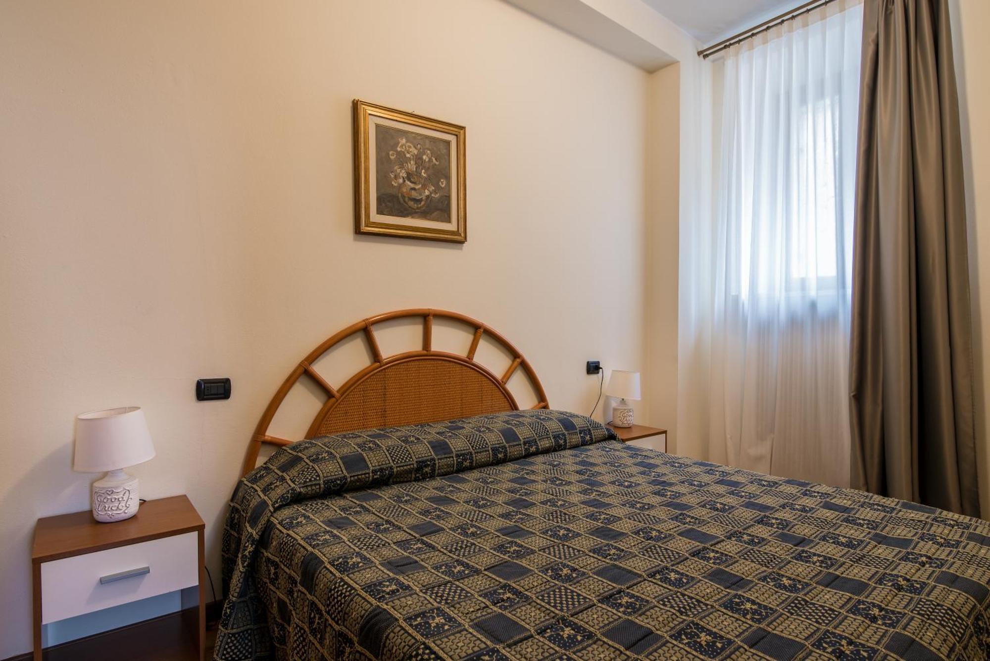 Hotel Porta Del Sole โซยาโน เดล ลาโก ภายนอก รูปภาพ