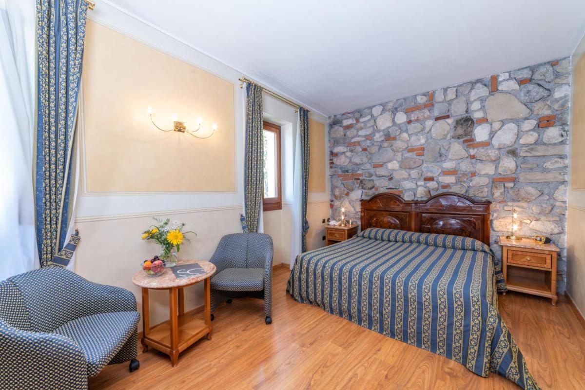 Hotel Porta Del Sole โซยาโน เดล ลาโก ภายนอก รูปภาพ
